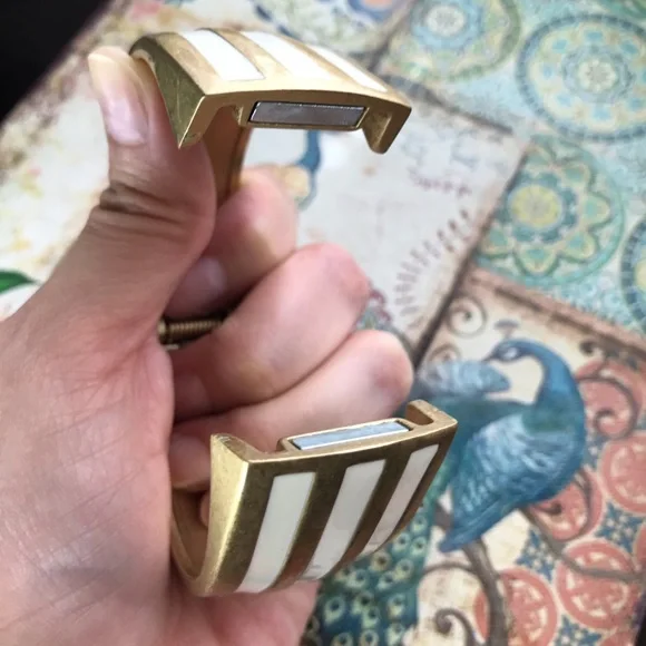 Matte Gold Hamptons Beach Vibe Bracelet - Picture 6 of 15